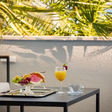 Beachfront Apartament