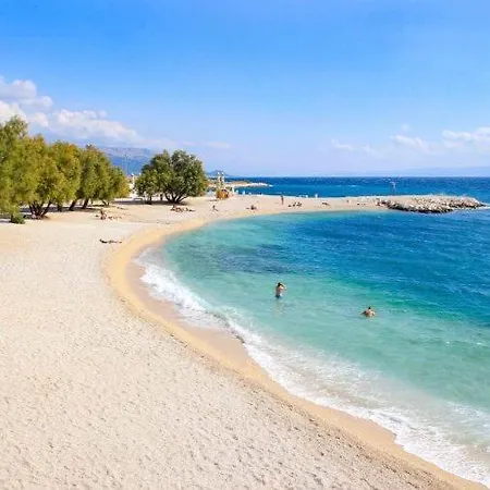 Apartament Beachfront